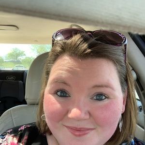 Meet your Posher, Kara